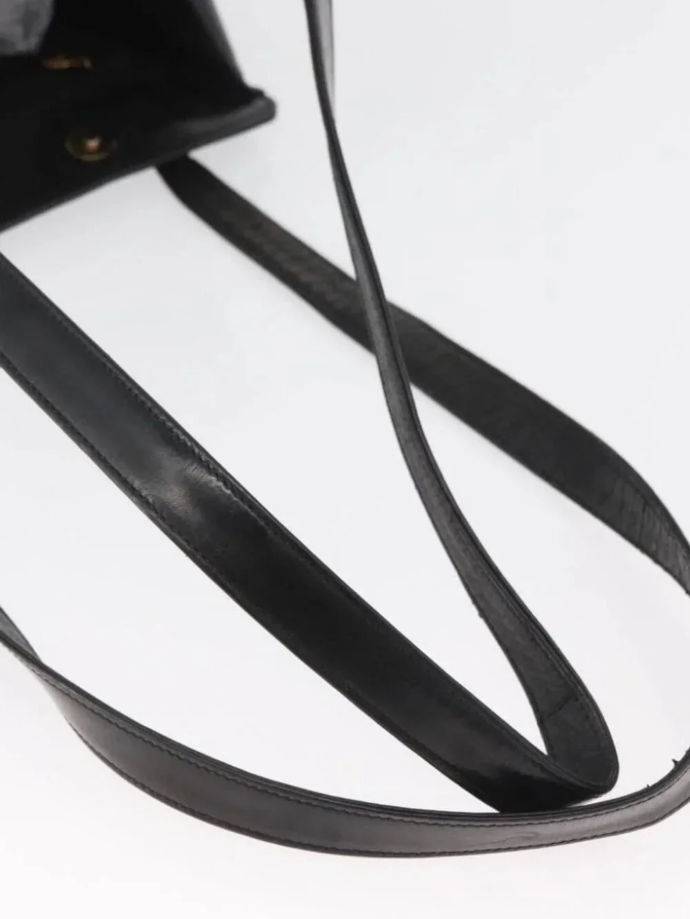 CHANEL Tote Bag Patent leather Black Gold CC Auth bs34158